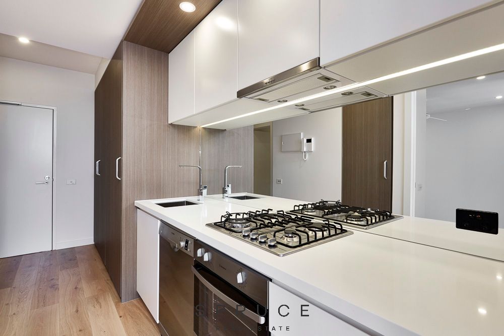 207/114 Helen Street Northcote
