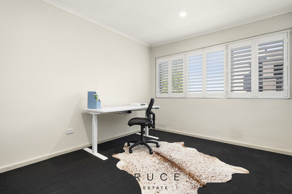 3/21 Bent Street Bentleigh
