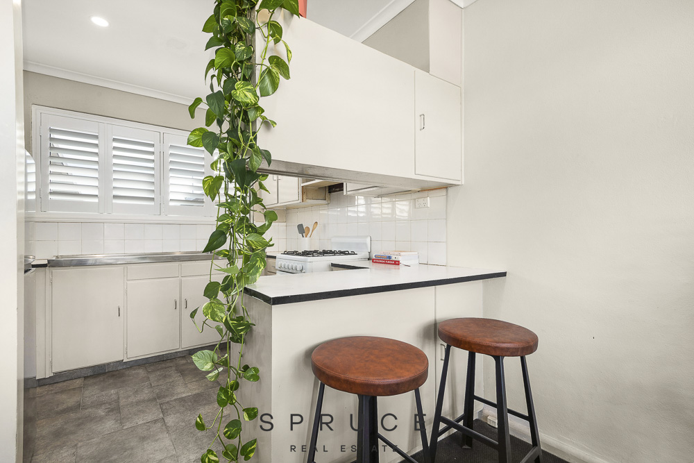 3/21 Bent Street Bentleigh