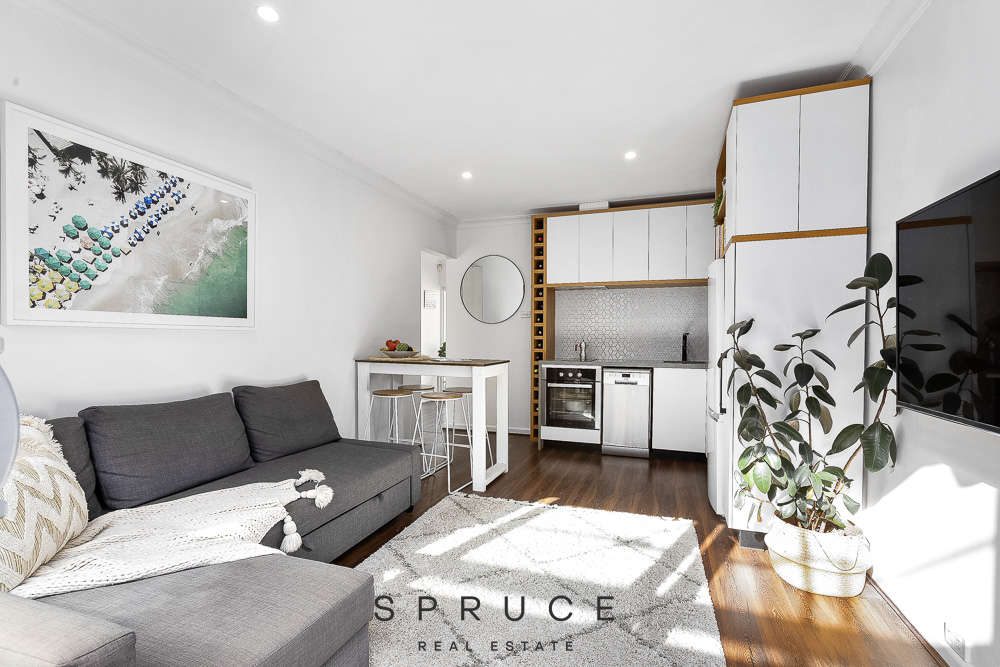 7/76 Mitford Street Elwood