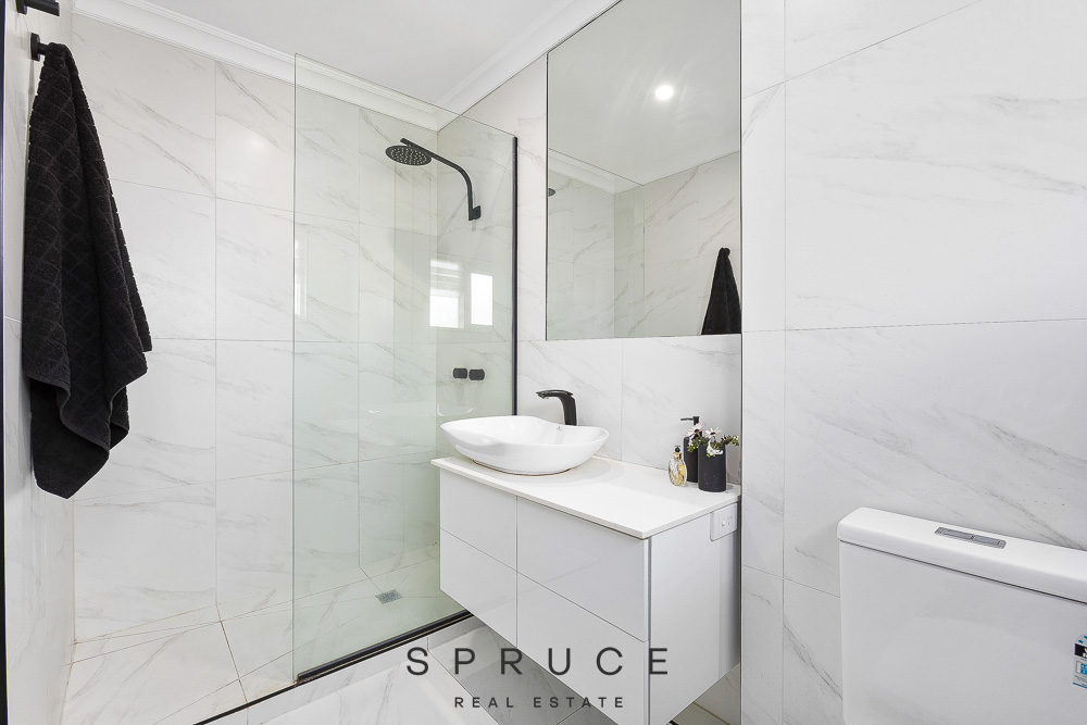 7/76 Mitford Street Elwood