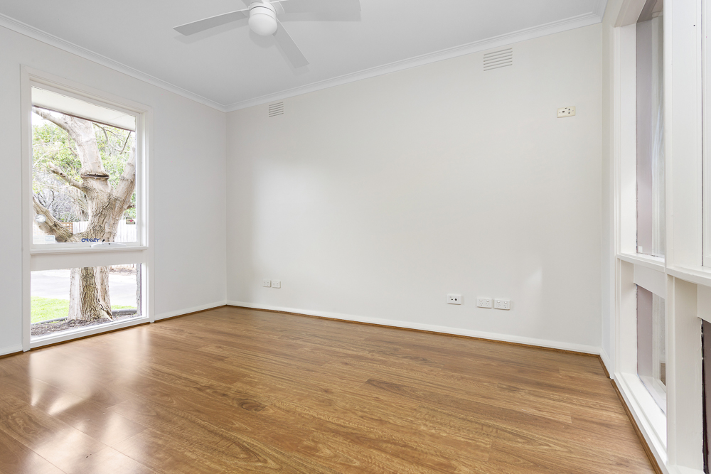 2 Prince Crescent Seaford