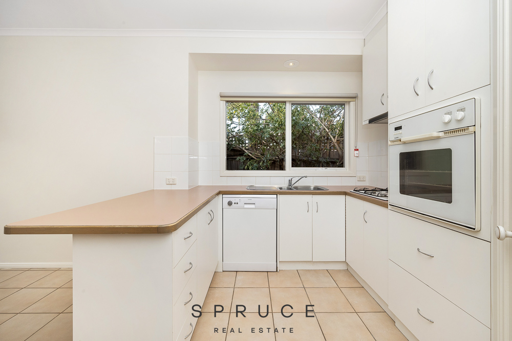 2/17 Stanley Street Black Rock