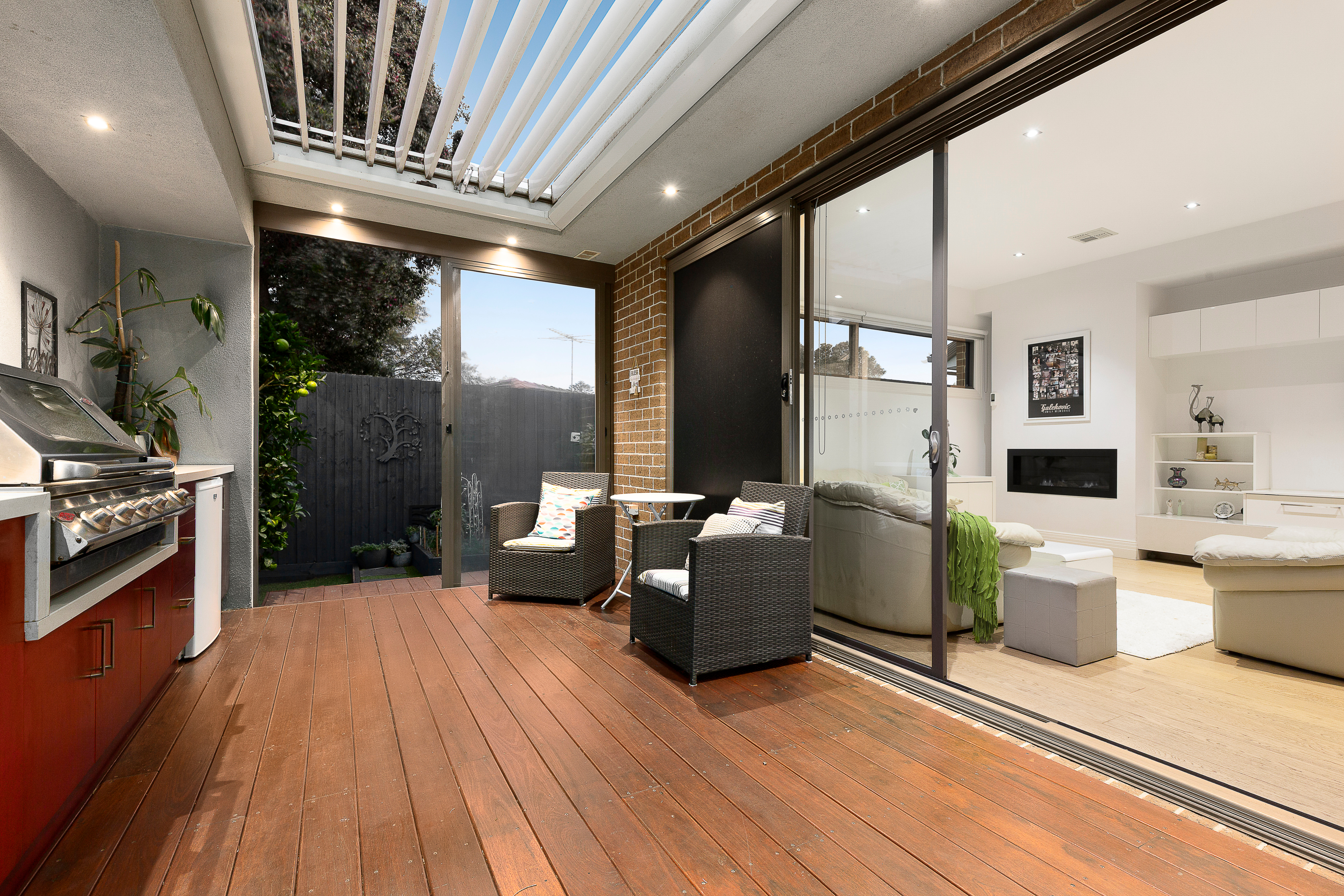 6 Gary Avenue Hampton East